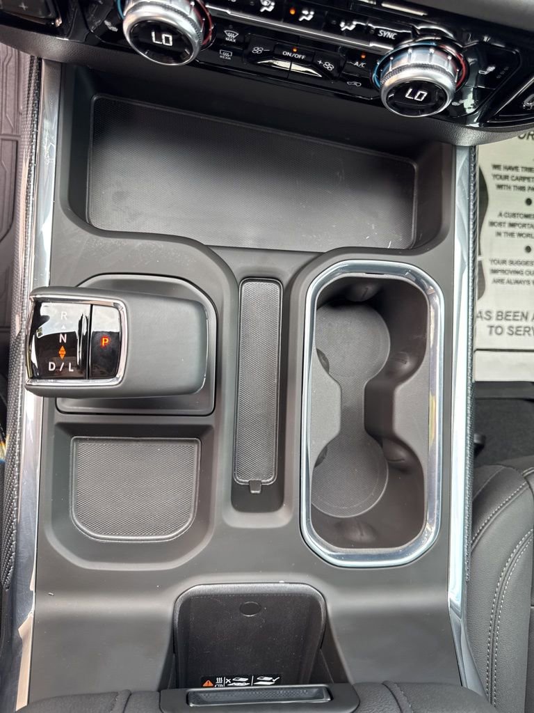 New 2025 GMC Sierra 1500 Elevation w/ Elevation Premium Package image 31