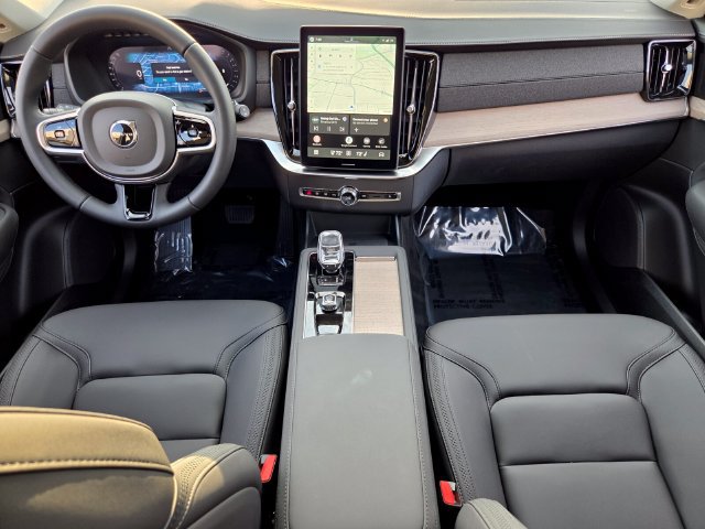 New 2026 Volvo XC90 B6 Plus AWD/4WD image 15