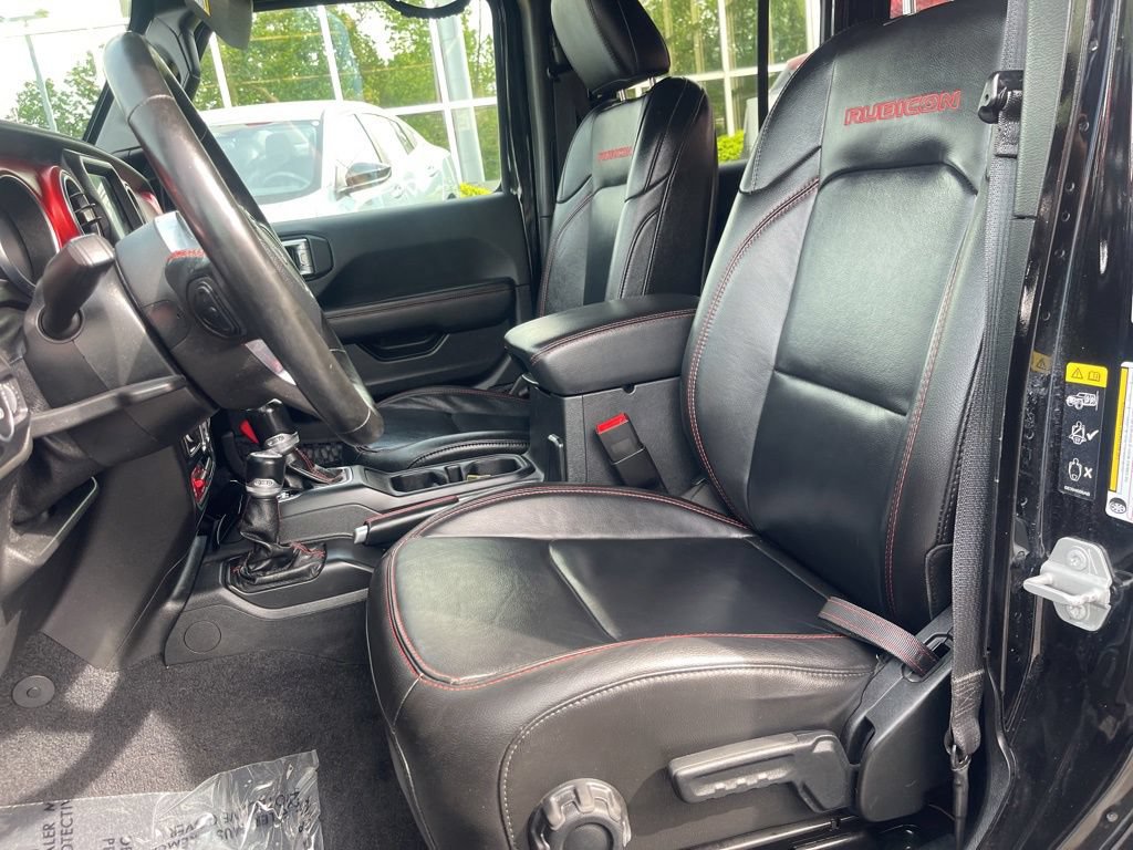 Used 2020 Jeep Wrangler Unlimited Rubicon w/ Dual Top Group AWD/4WD image 16