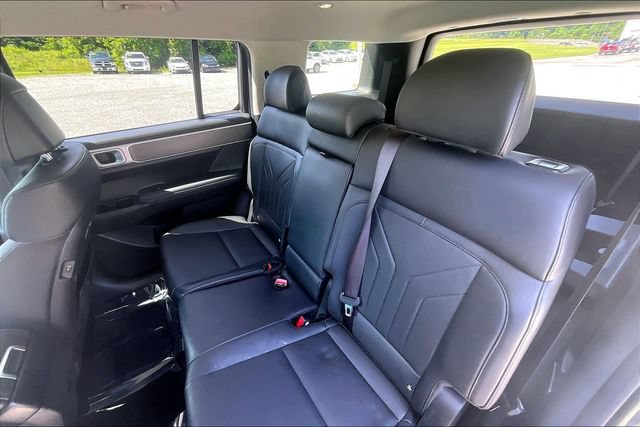 Used 2025 Hyundai Santa Fe SEL AWD/4WD image 24