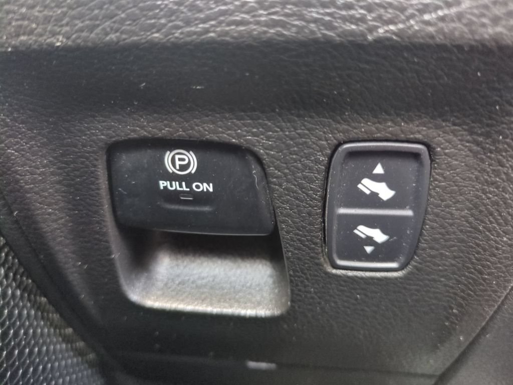 Used 2022 RAM 1500 Big Horn AWD/4WD image 27