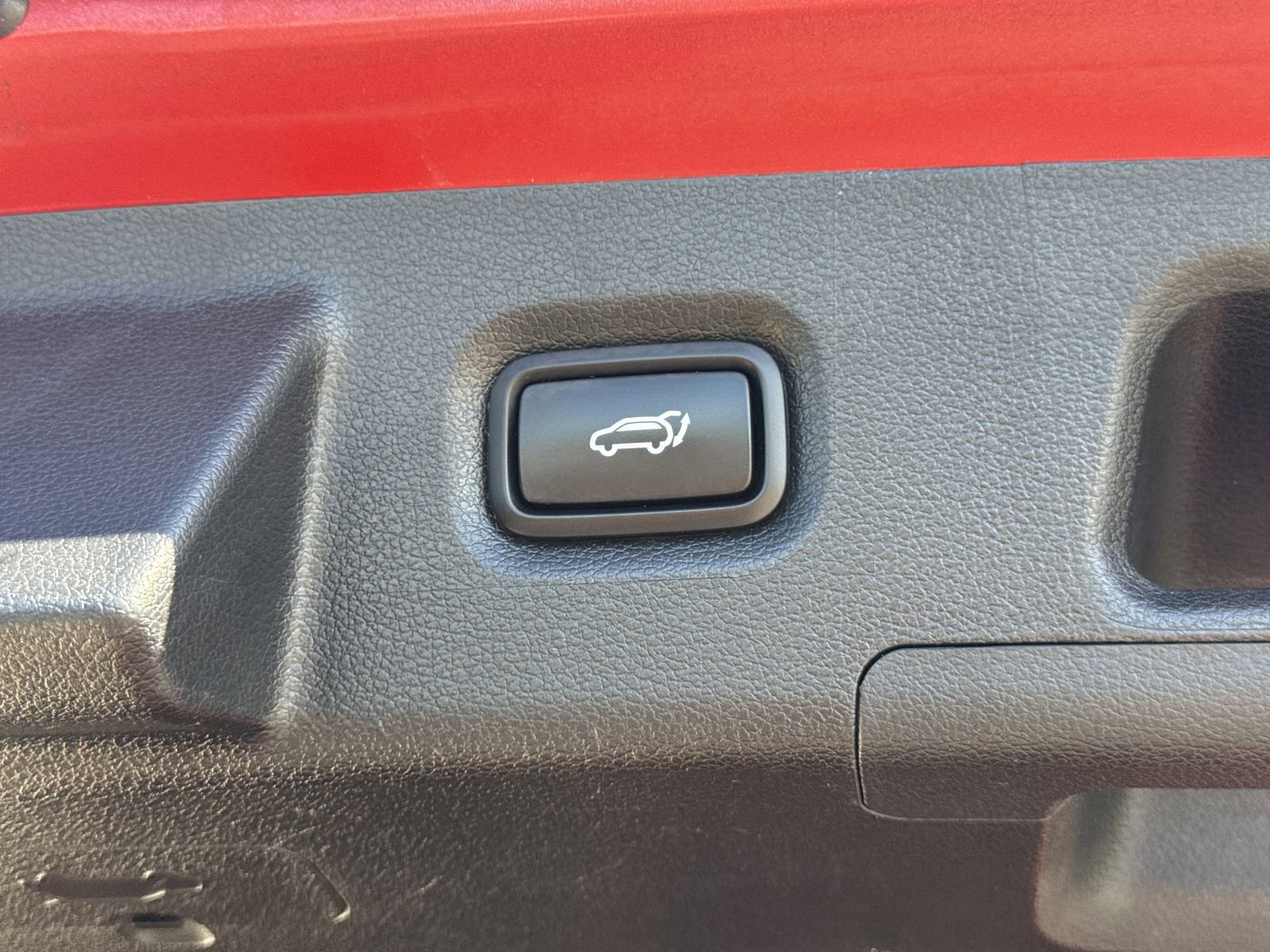 Used 2021 Hyundai Santa Fe Limited image 10