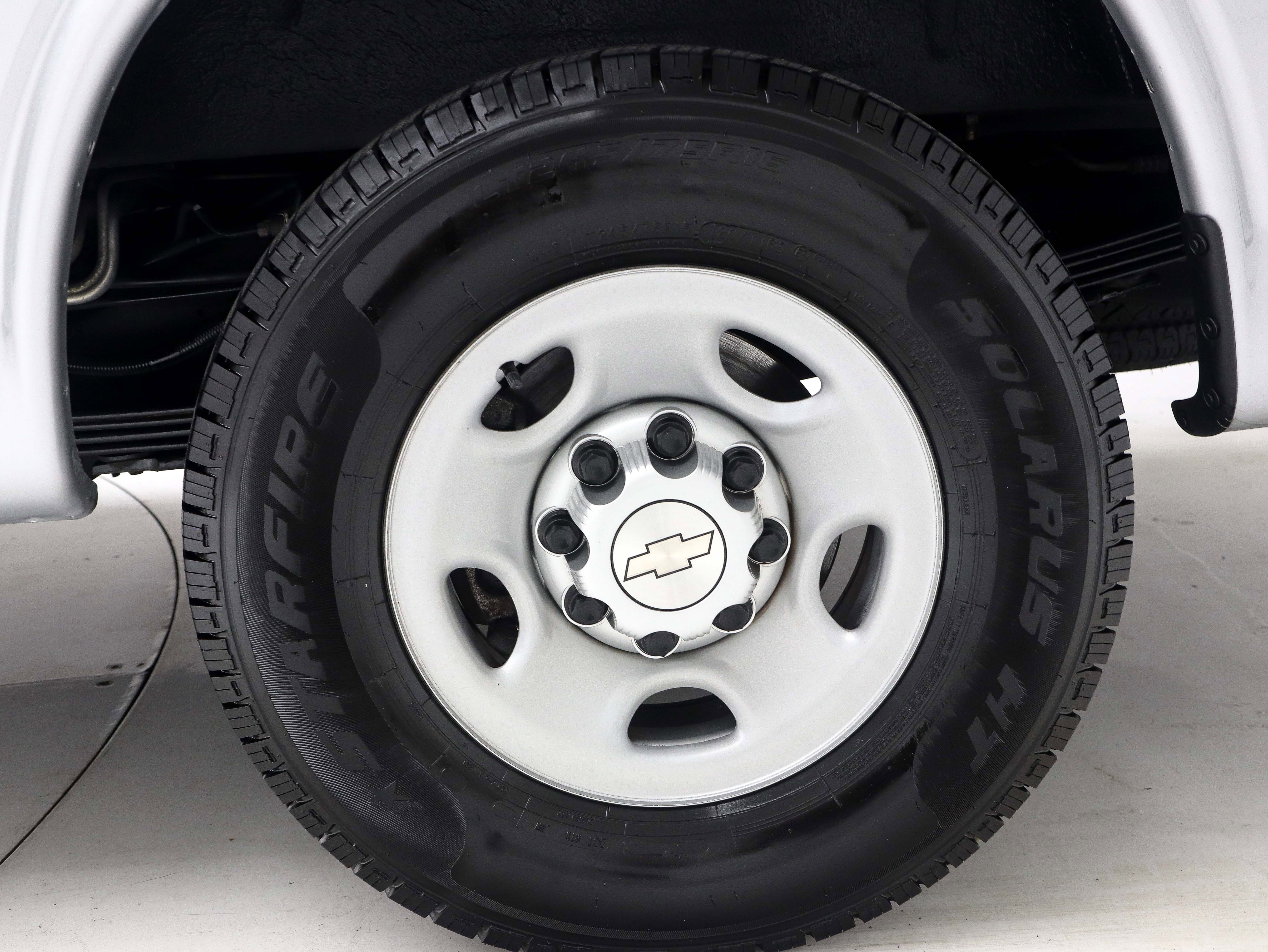 Used 2019 Chevrolet Express 3500 LS RWD image 30