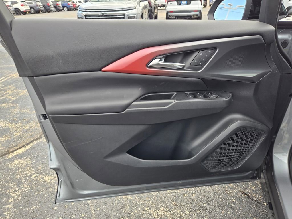 New 2025 Chevrolet Equinox EV RS w/ Convenience Package II image 22