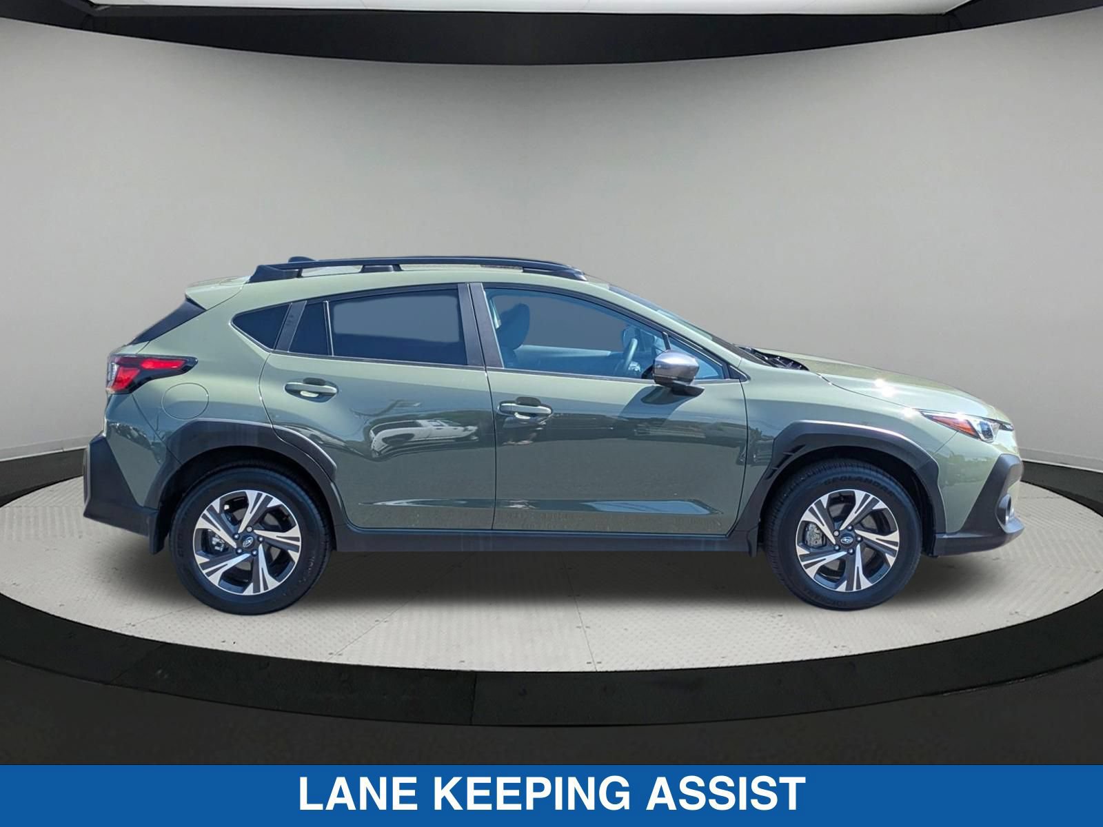 Certified 2026 Subaru Crosstrek 2.5i Premium AWD/4WD image 2