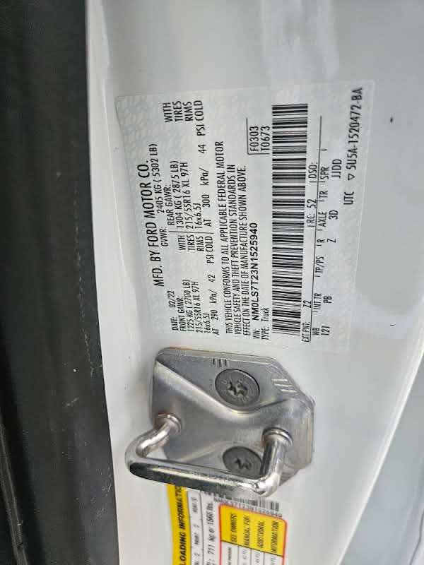 Used 2022 Ford Transit Connect XLT image 15