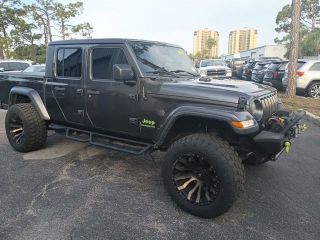 Certified 2020 Jeep Gladiator Overland AWD/4WD image 6