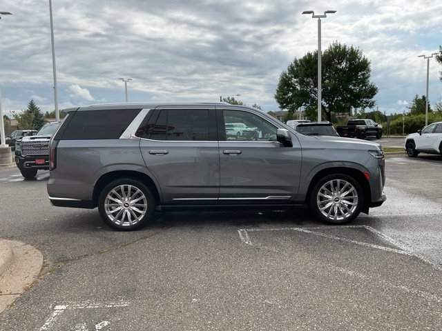 Used 2022 Cadillac Escalade Premium Luxury w/ Touring Package AWD/4WD image 6