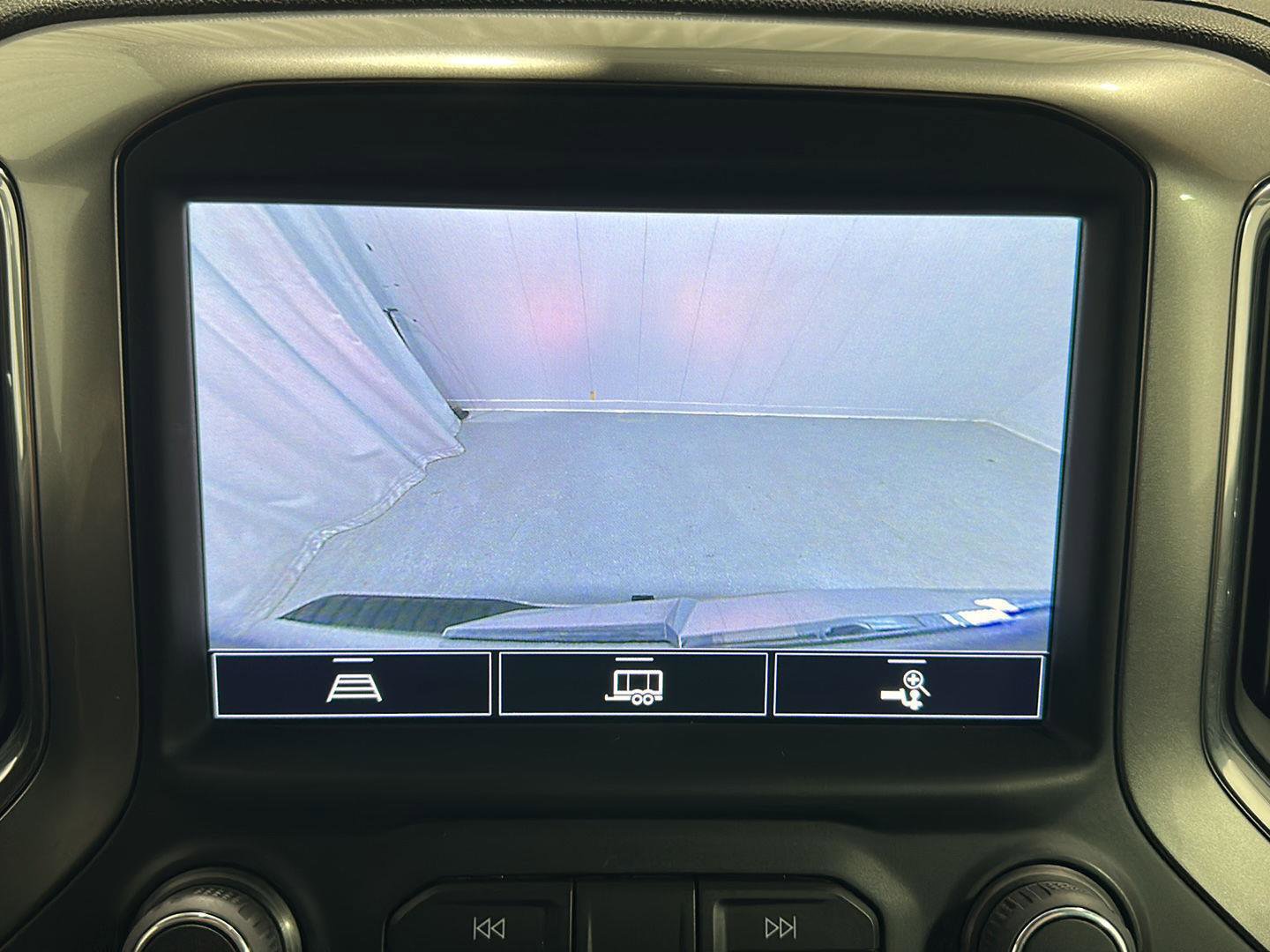 Used 2022 Chevrolet Silverado 1500 LTZ w/ LTZ Premium Package image 12