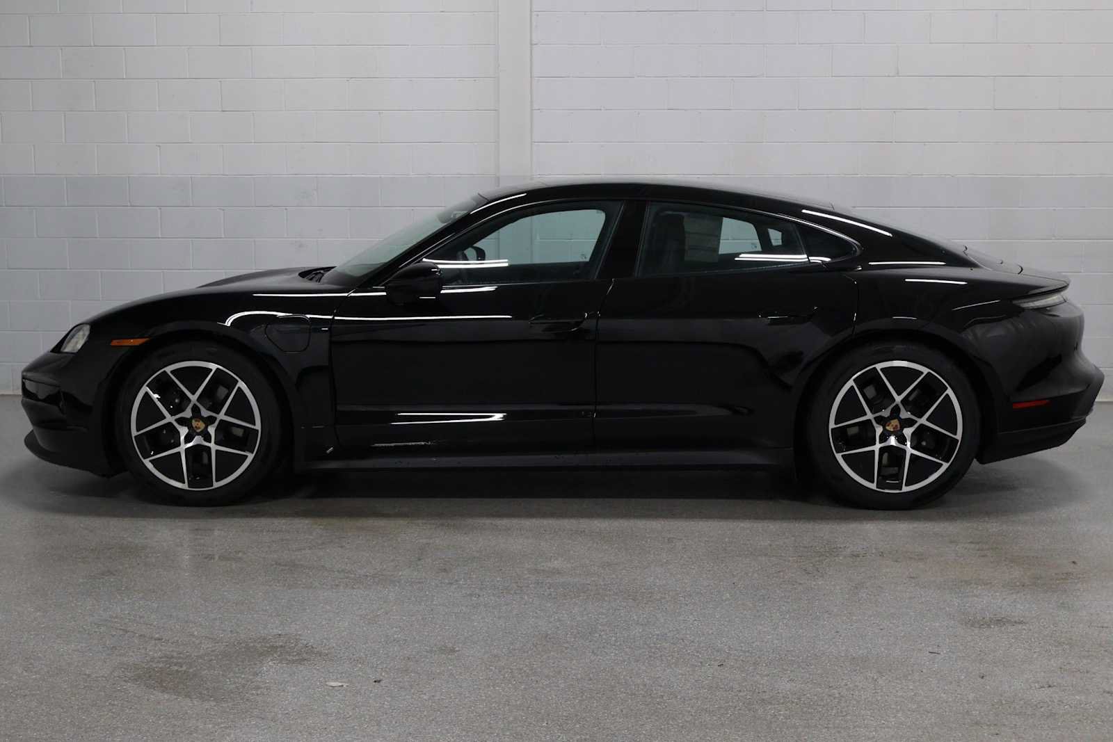 New 2026 Porsche Taycan AWD/4WD image 2