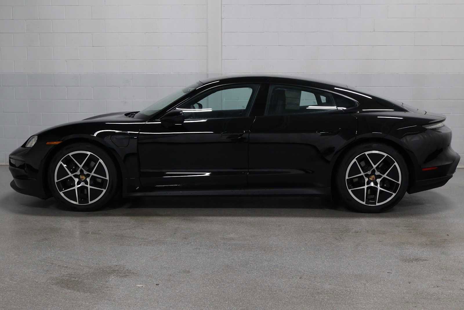 New 2026 Porsche Taycan AWD/4WD image 2