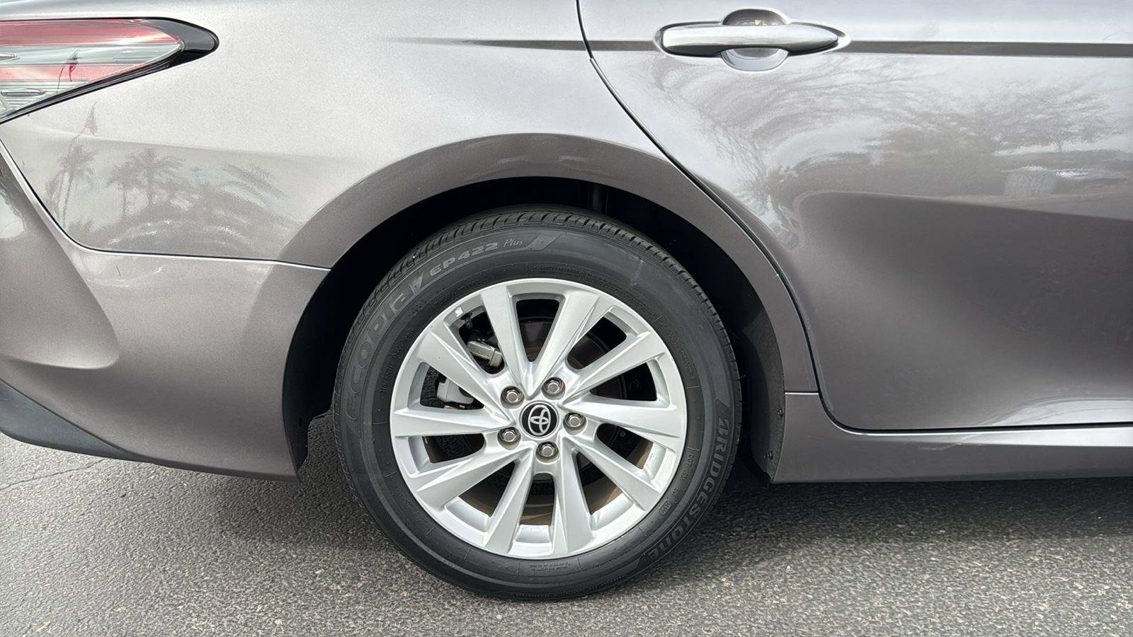 Used 2023 Toyota Camry LE image 9