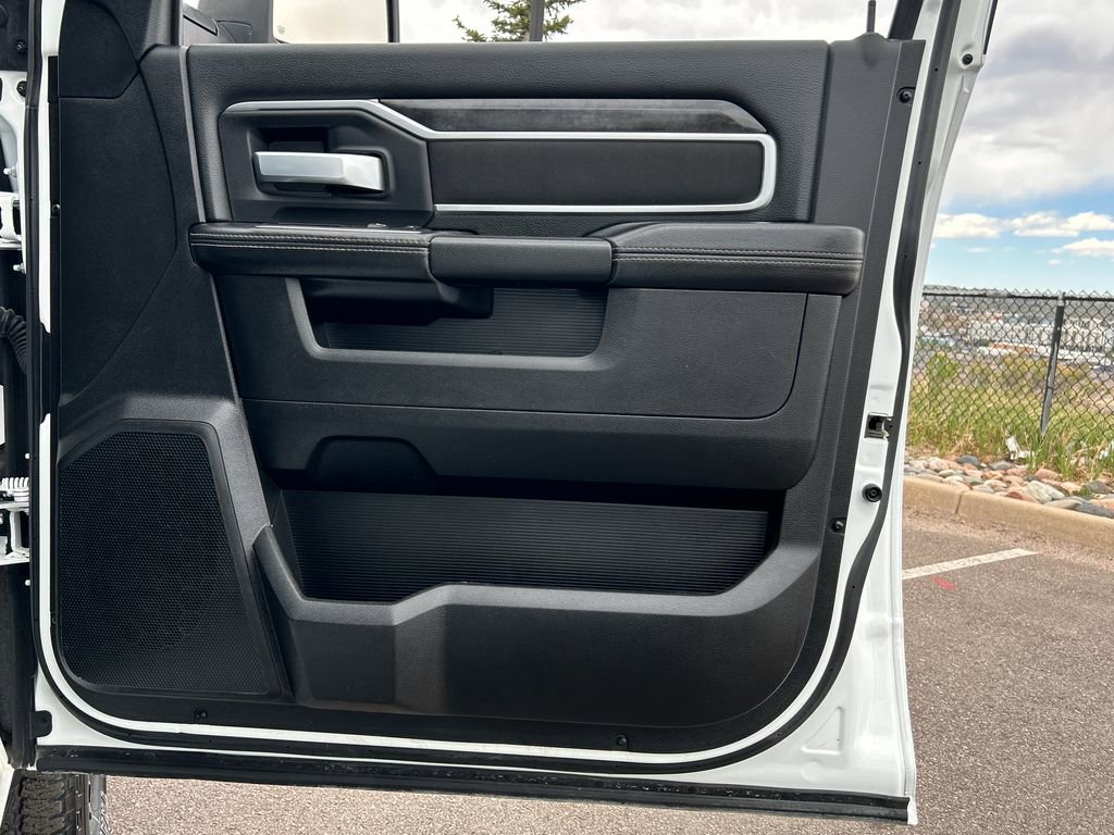 Used 2024 RAM 2500 Big Horn w/ Off Road Package image 31