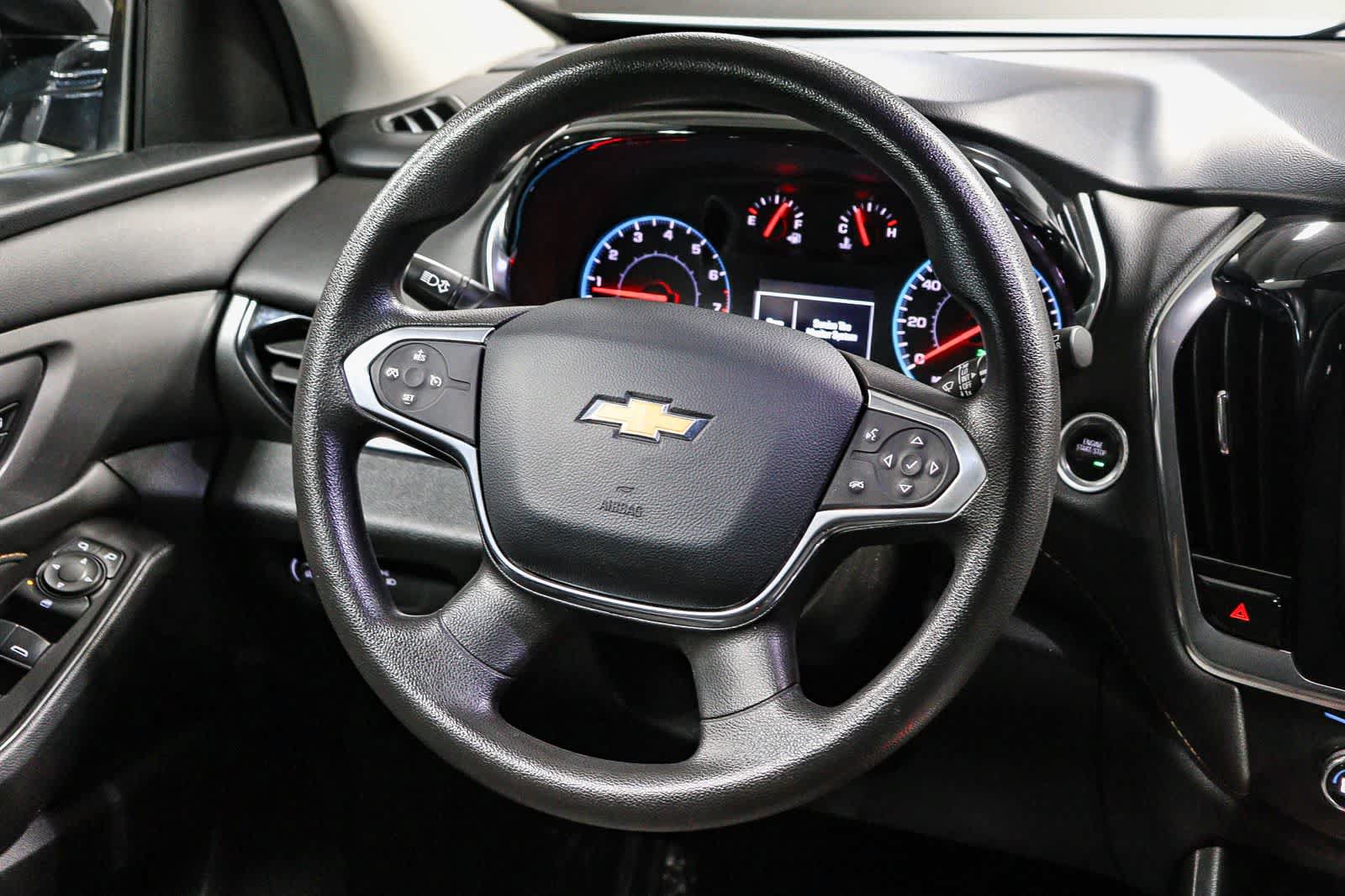 Used 2020 Chevrolet Traverse LS FWD image 16
