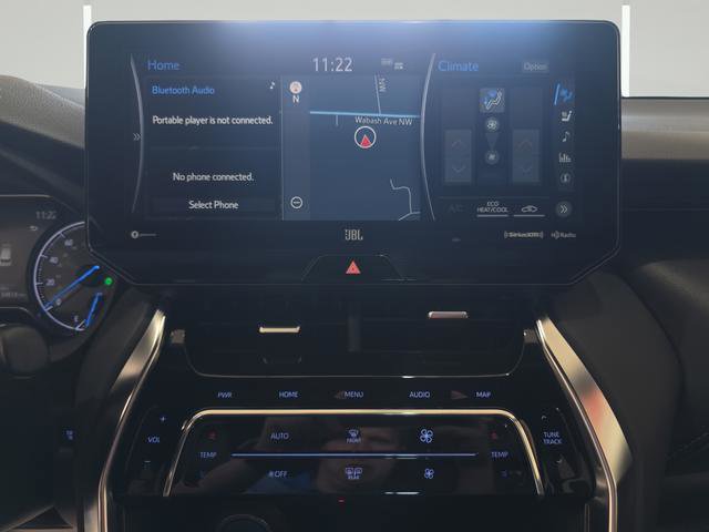 Used 2021 Toyota Venza Limited w/ Advanced Technology Package image 17
