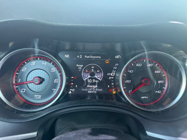 Used 2019 Dodge Charger SXT AWD/4WD image 18