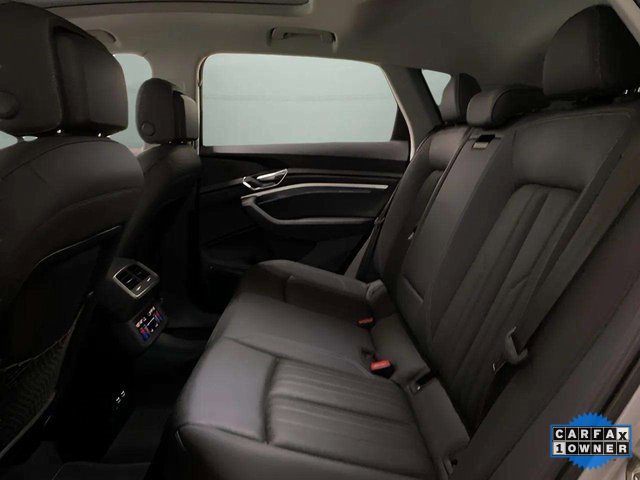 Used 2023 Audi e-tron Premium Plus image 71