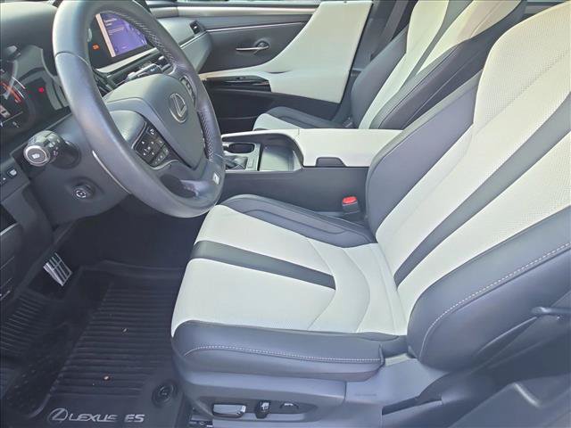 Used 2023 Lexus ES 350 F Sport w/ Accessory Package (Z2) FWD image 16
