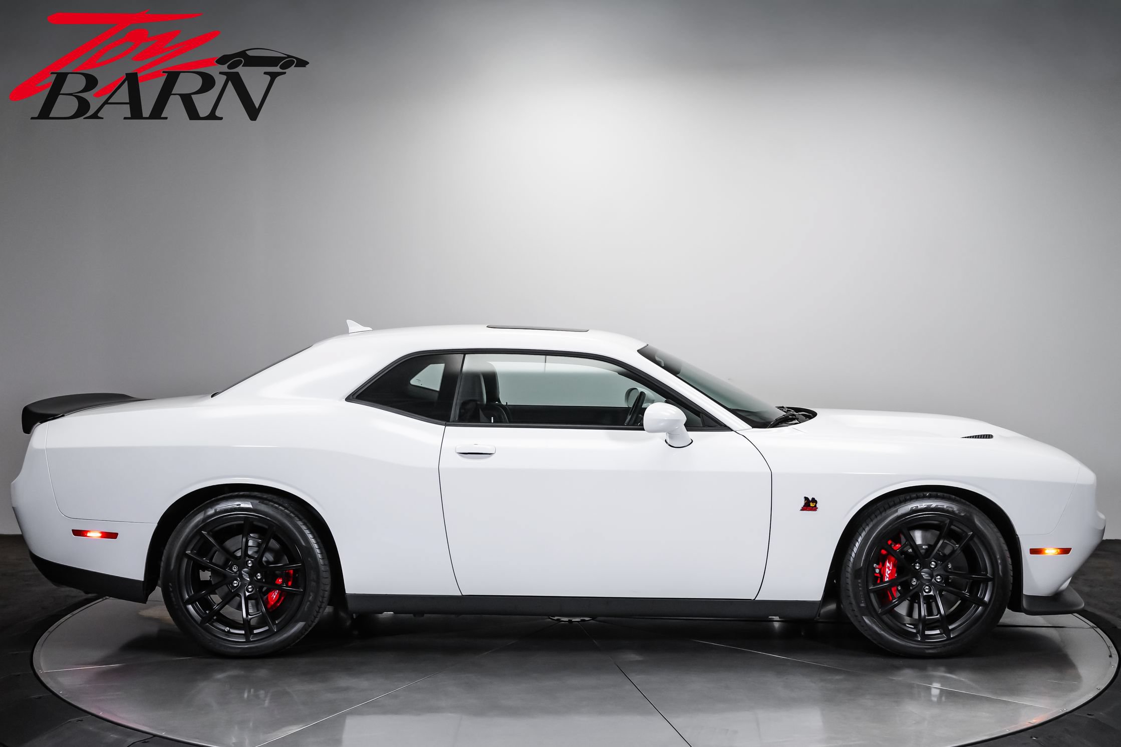 Used 2023 Dodge Challenger R/T Scat Pack w/ Plus Package RWD image 6