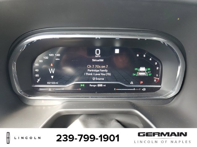 Used 2023 GMC Yukon XL SLT RWD image 26