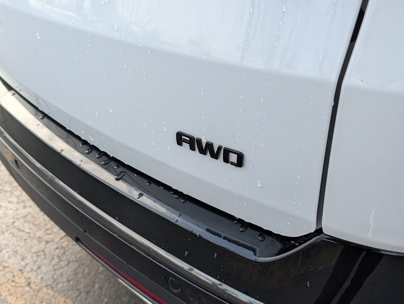 Used 2020 Chevrolet Traverse Premier w/ Redline Edition image 19
