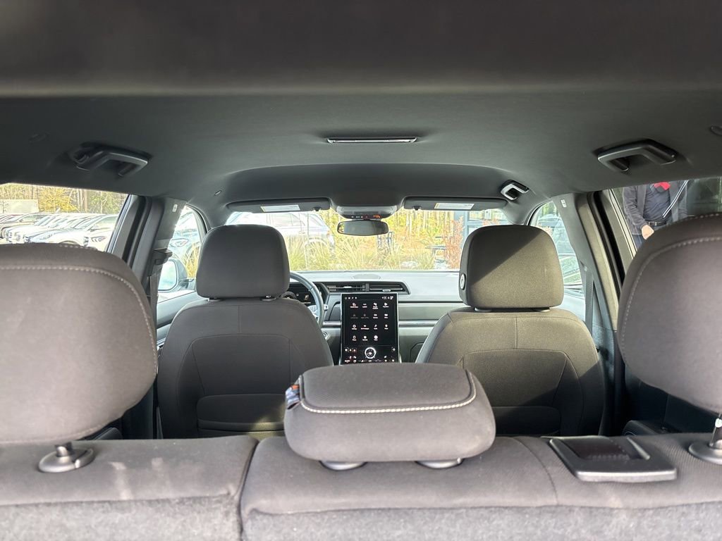 Used 2025 GMC Terrain Elevation image 18