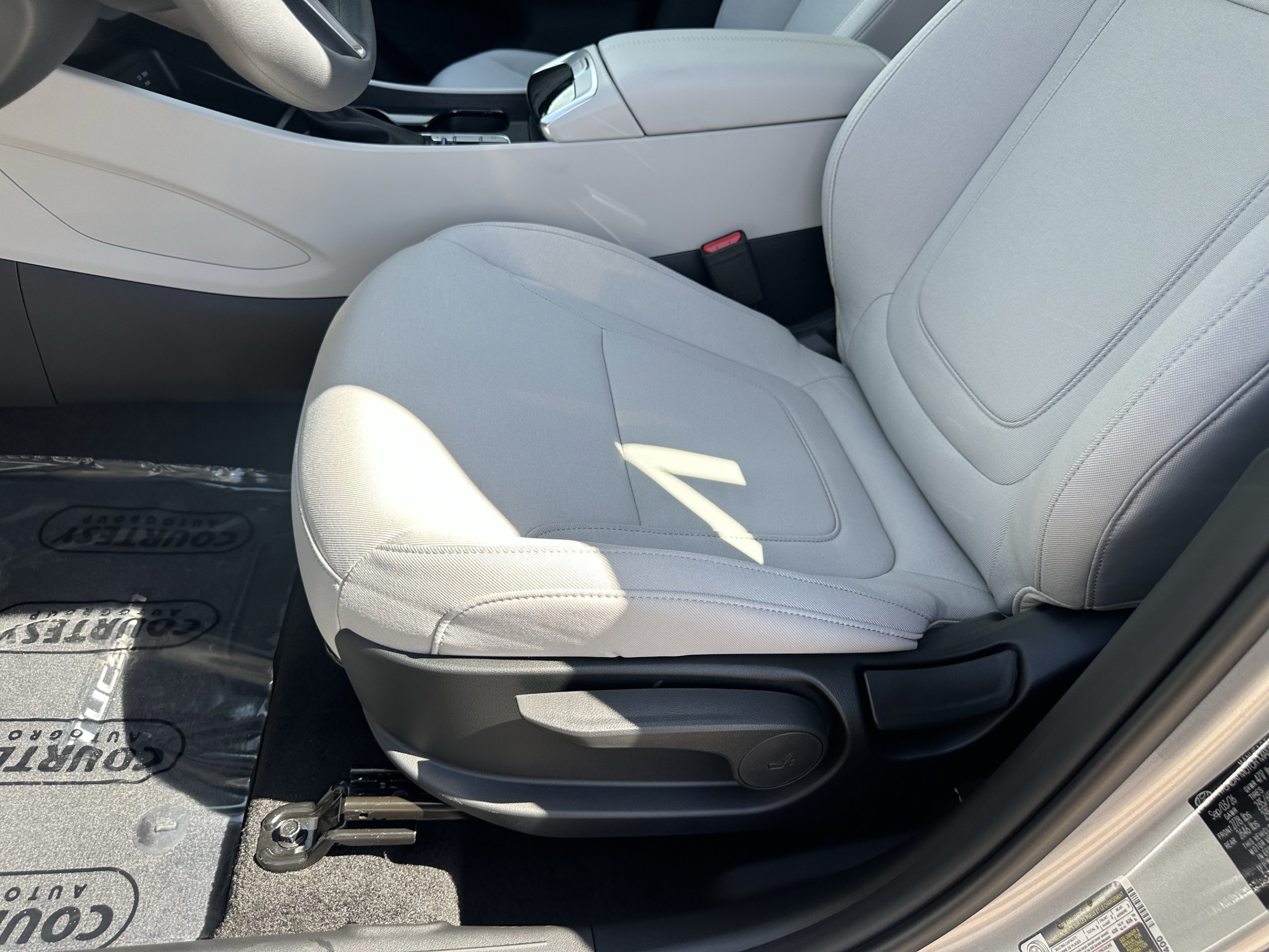 New 2026 Hyundai Tucson SE FWD image 16