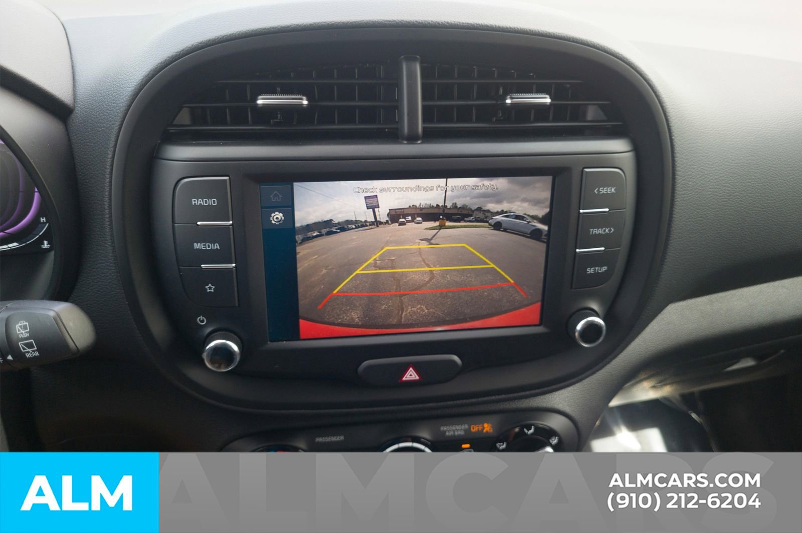 Used 2025 Kia Soul LX w/ LX Technology Package image 24