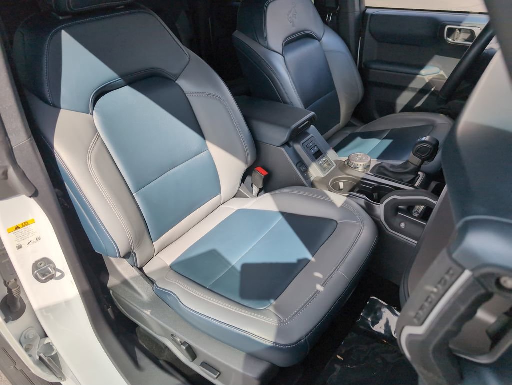 Used 2023 Ford Bronco Outer Banks image 22