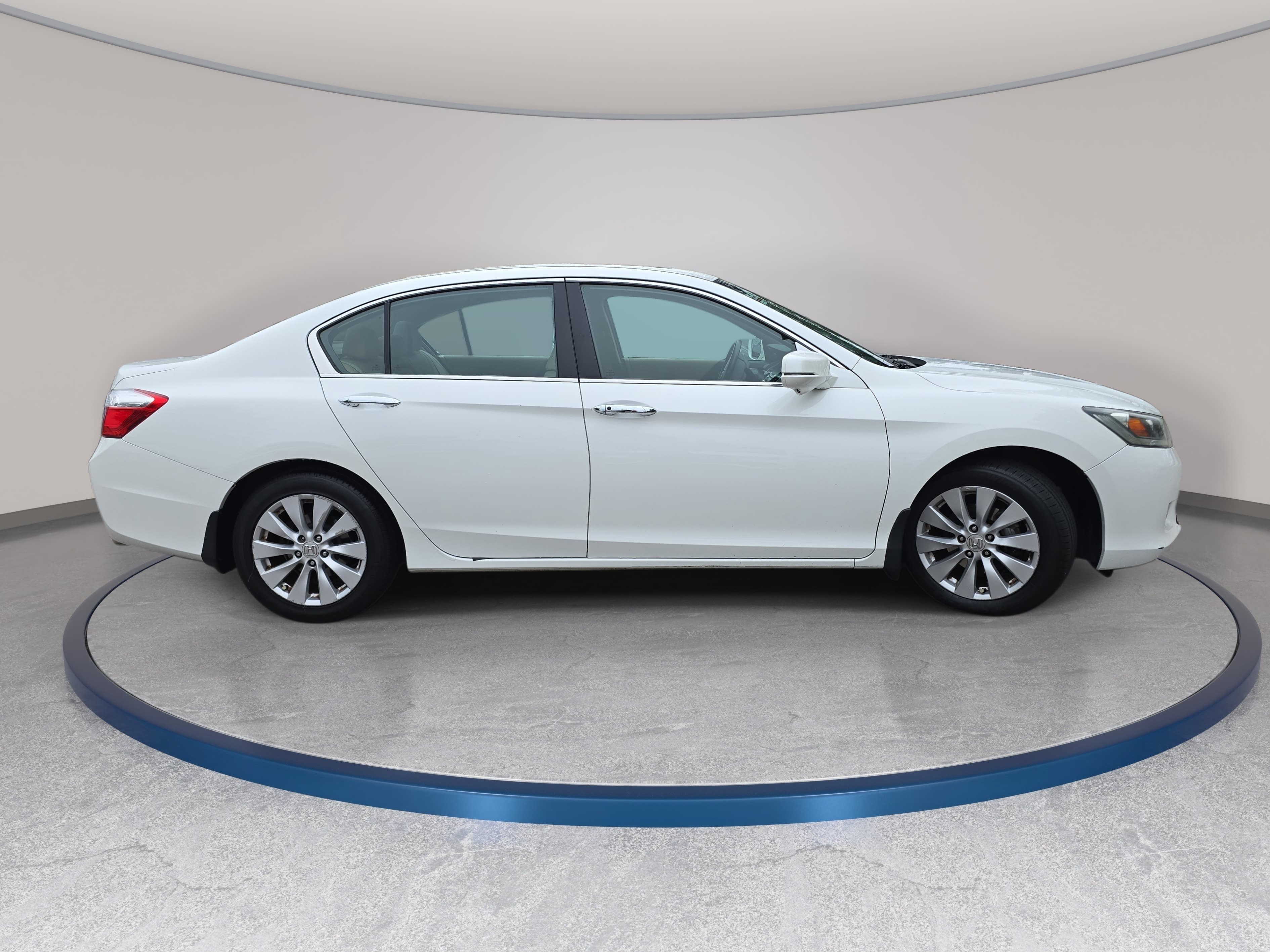 Used 2013 Honda Accord EX-L image 4
