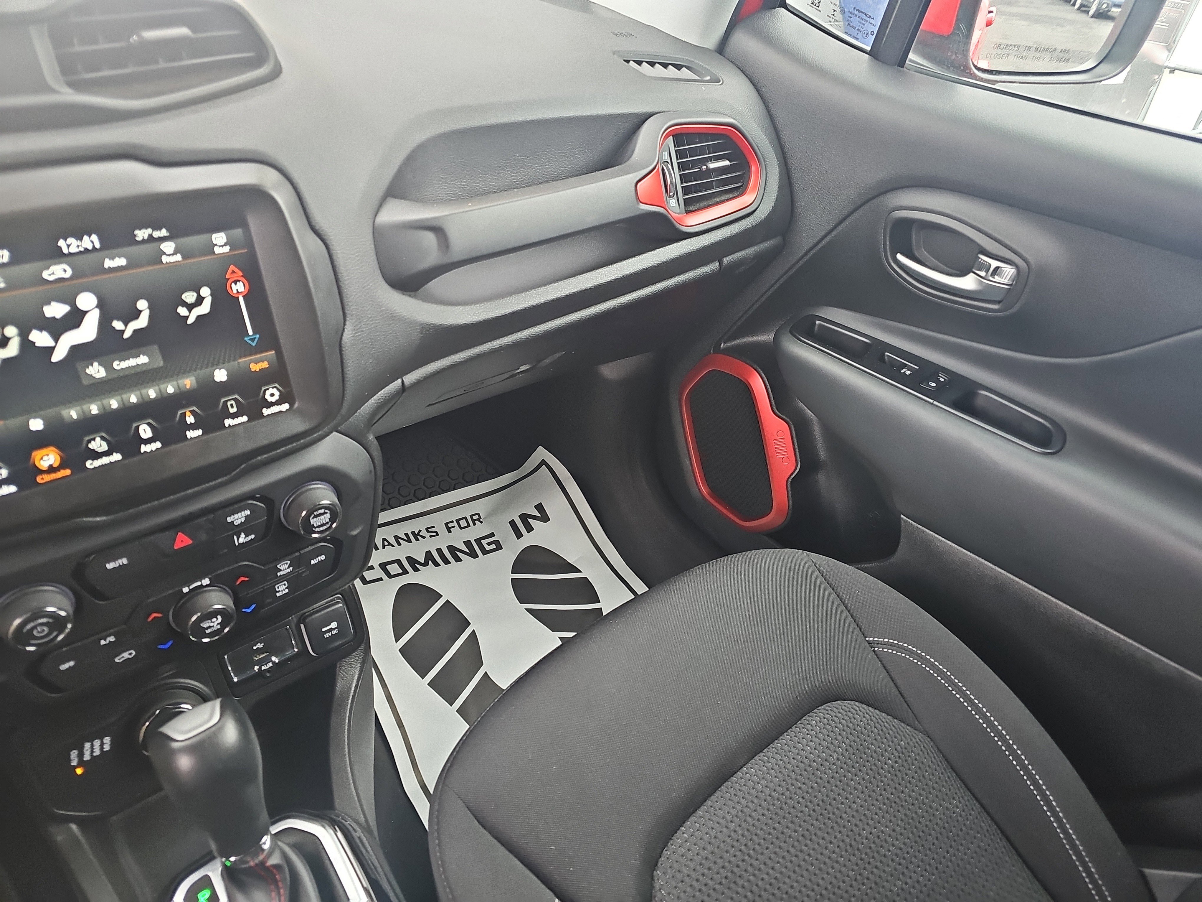 Used 2022 Jeep Renegade Latitude w/ Convenience Group image 22