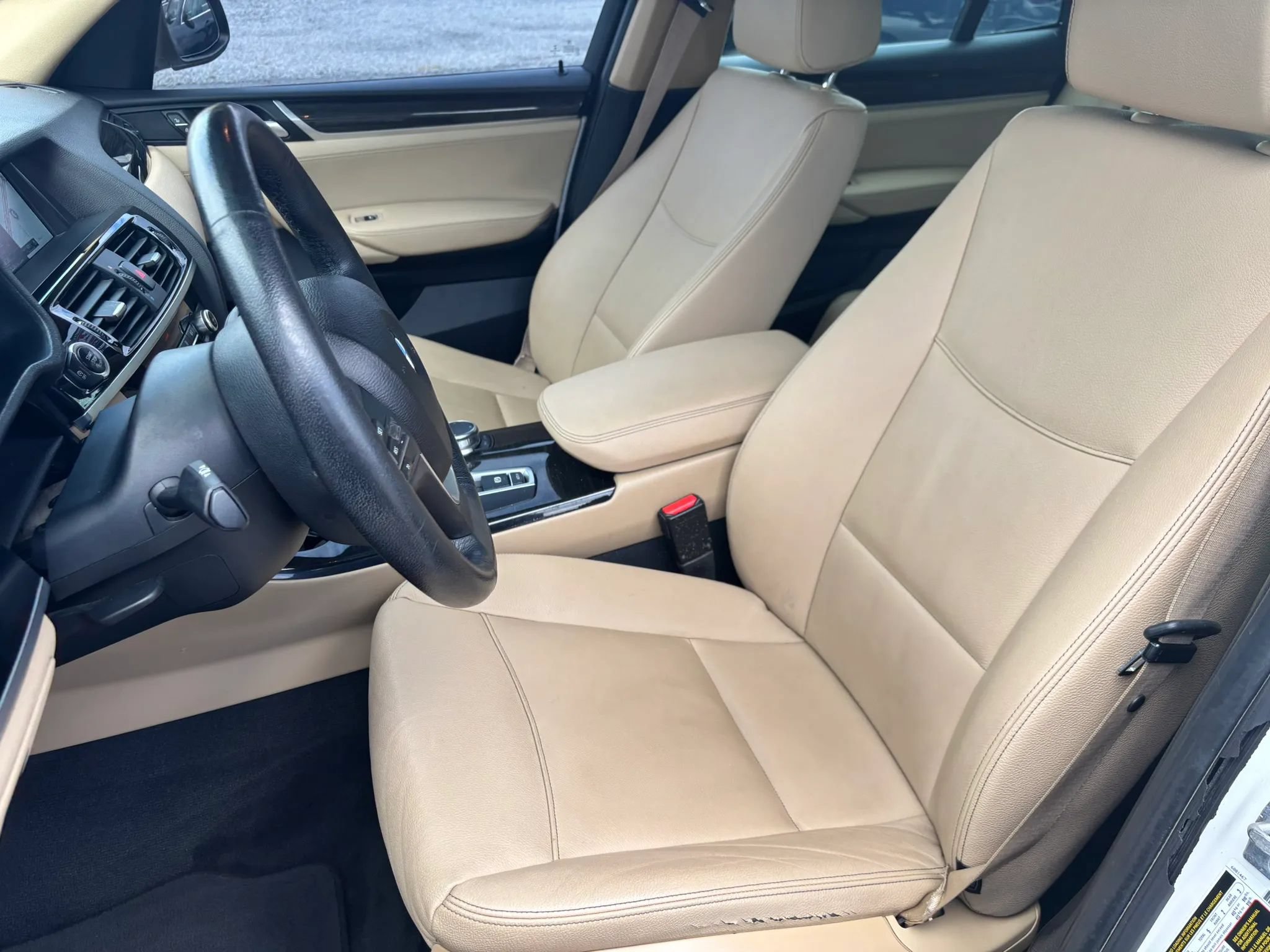 Used 2017 BMW X3 sDrive28i RWD image 12