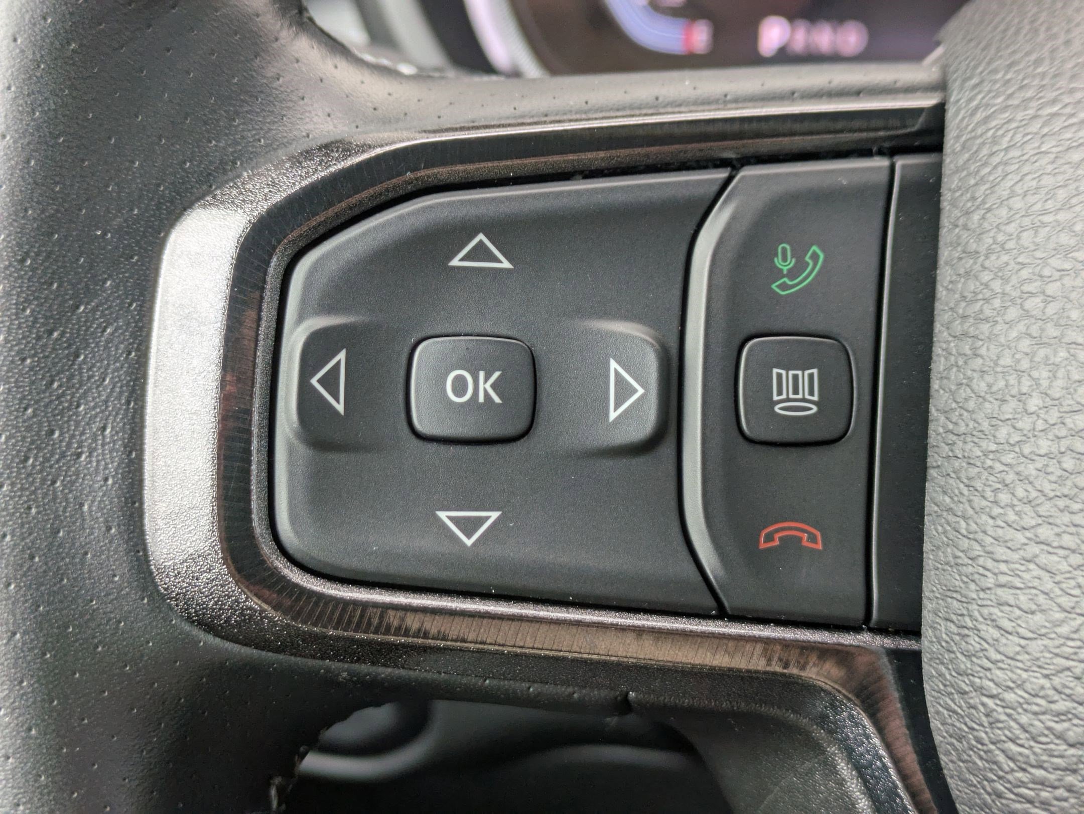 Used 2024 RAM 2500 Rebel w/ Towing Technology Group image 14