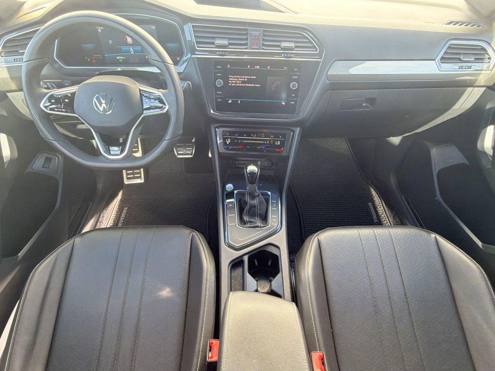 Used 2022 Volkswagen Tiguan SE R-Line FWD image 13