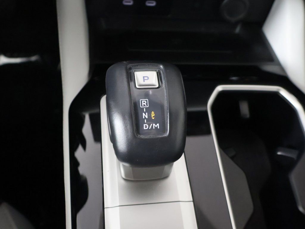 Used 2025 Mitsubishi Outlander SE image 51