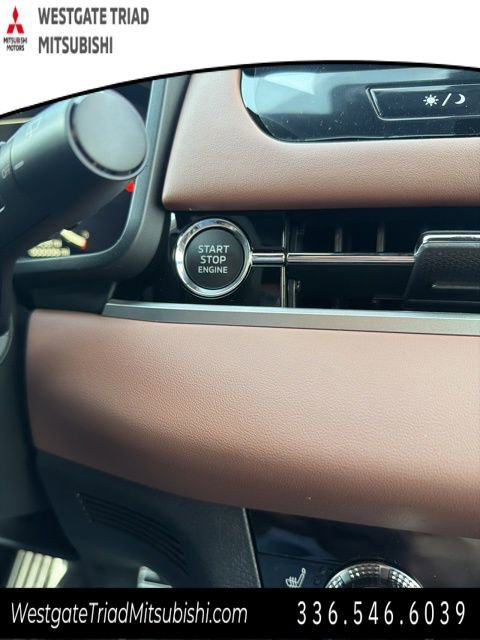 New 2026 Mitsubishi Outlander SEL image 16