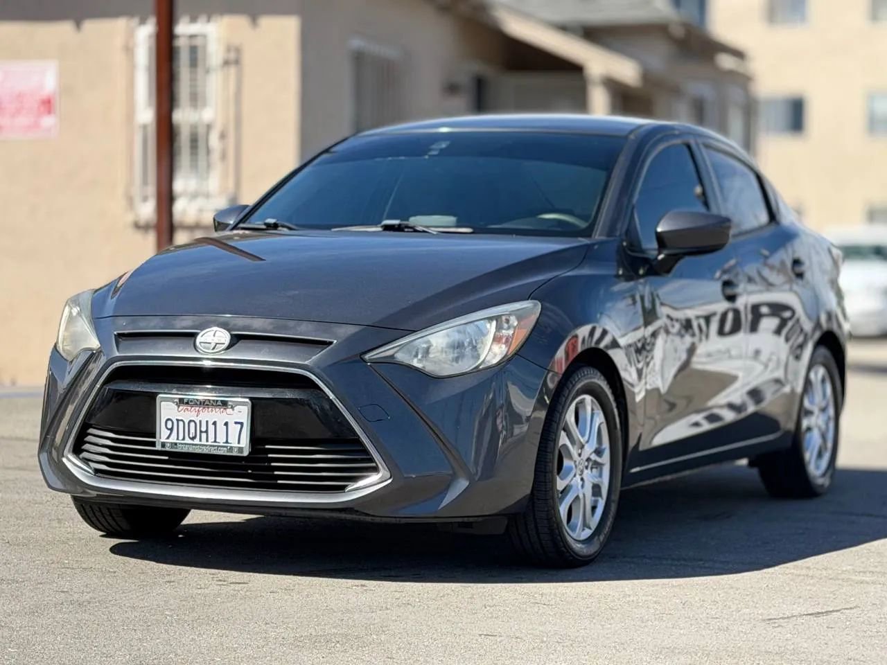 Used 2016 Scion iA image 5