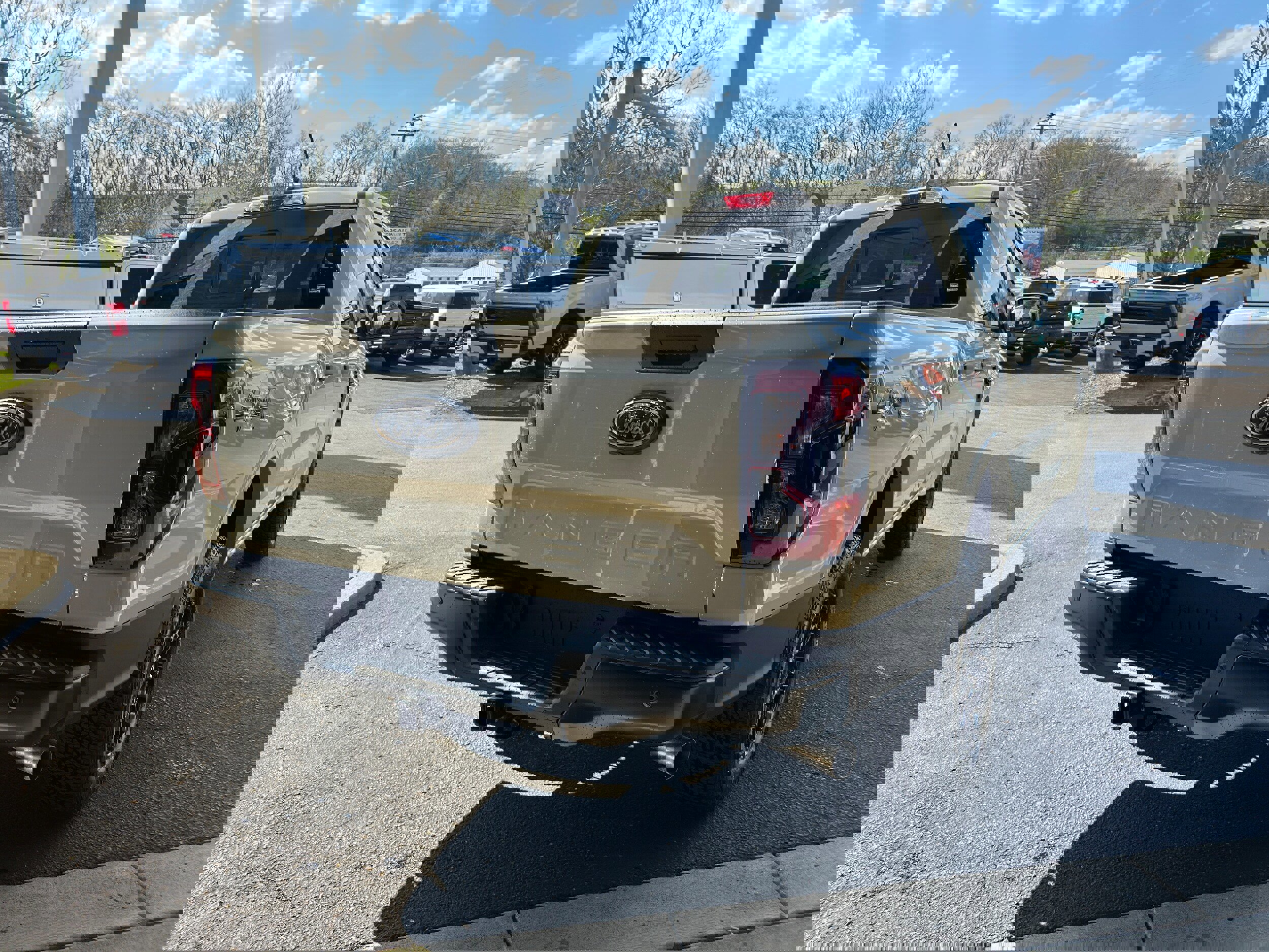 New 2026 Ford Ranger XLT w/ Equipment Group 301A High image 9