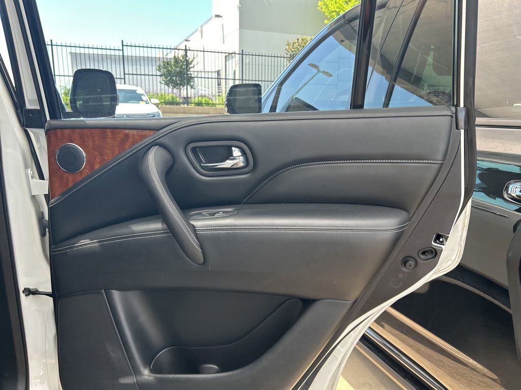 Used 2019 INFINITI QX80 Luxe w/ Proassist Package RWD image 13
