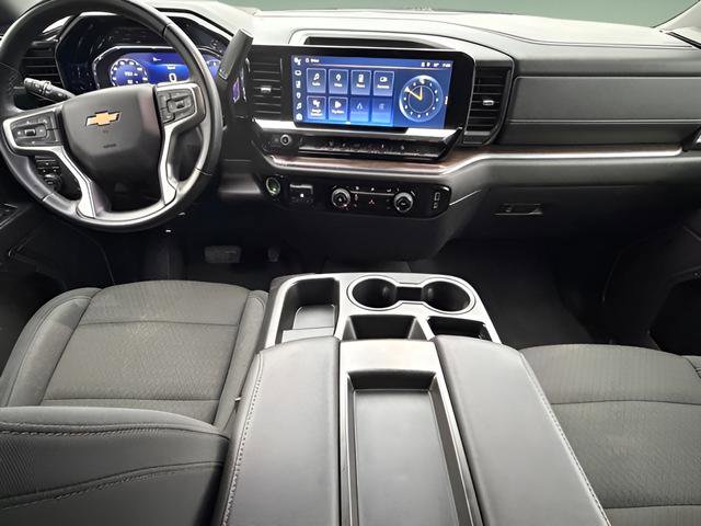 Used 2024 Chevrolet Silverado 2500 LT image 38