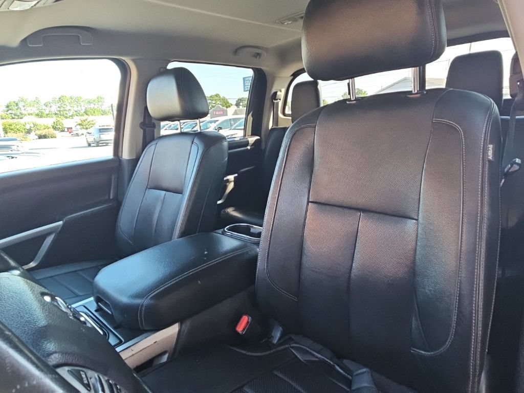 Used 2016 Nissan Titan SL AWD/4WD image 22