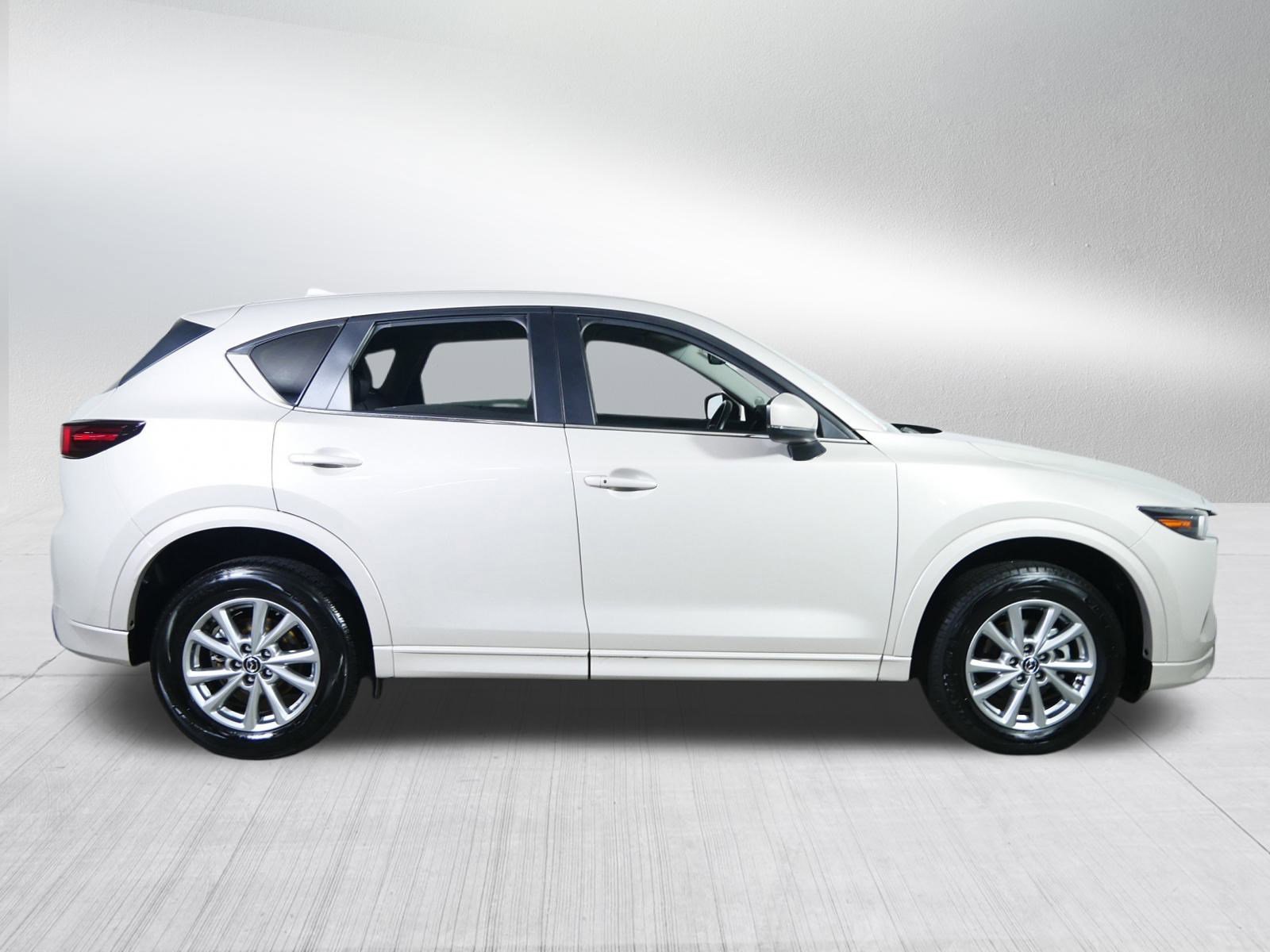 Used 2024 MAZDA CX-5 AWD 2.5 S w/ Select Package image 8