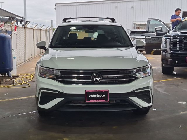 Used 2024 Volkswagen Tiguan S AWD/4WD image 2