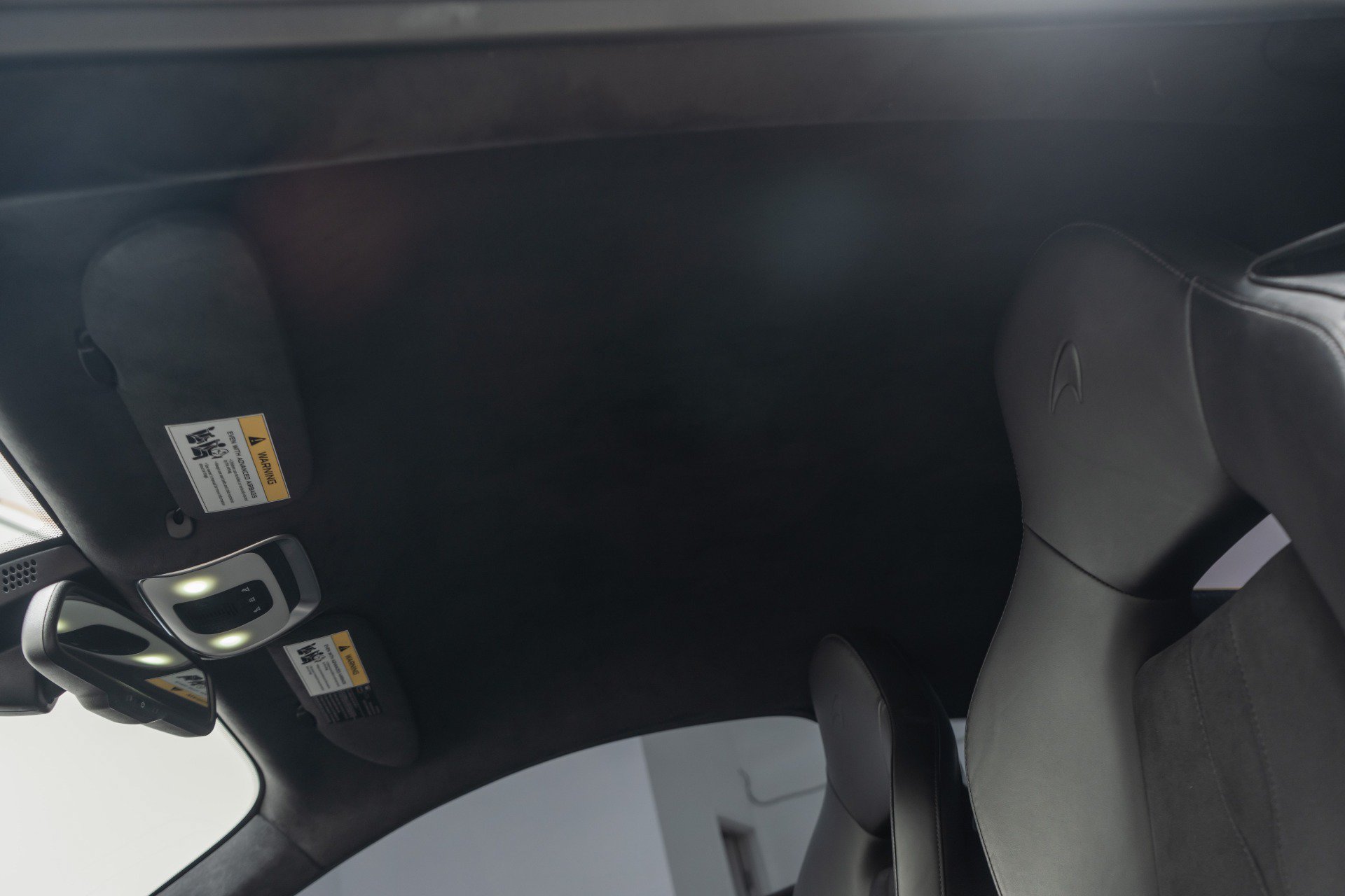 Used 2019 McLaren 600LT RWD image 17