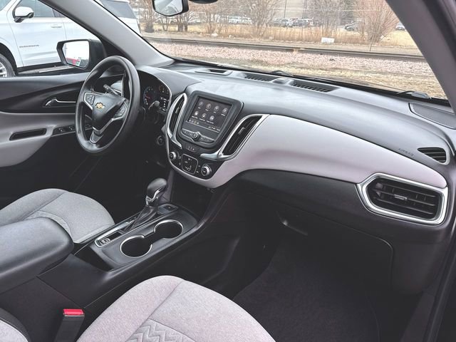 Used 2022 Chevrolet Equinox LS image 27