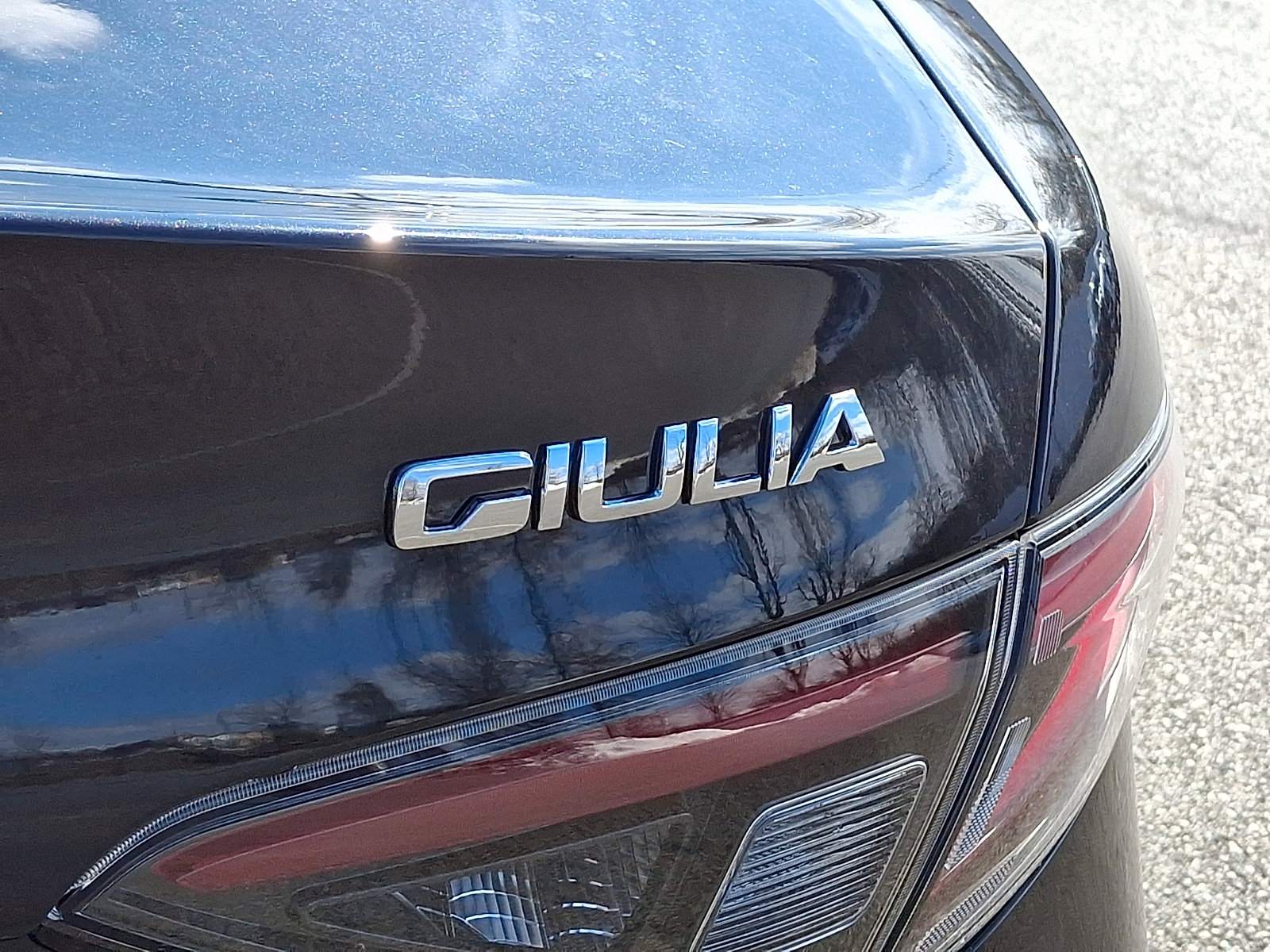 New 2026 Alfa Romeo Giulia AWD w/ Driving Assist Package image 20