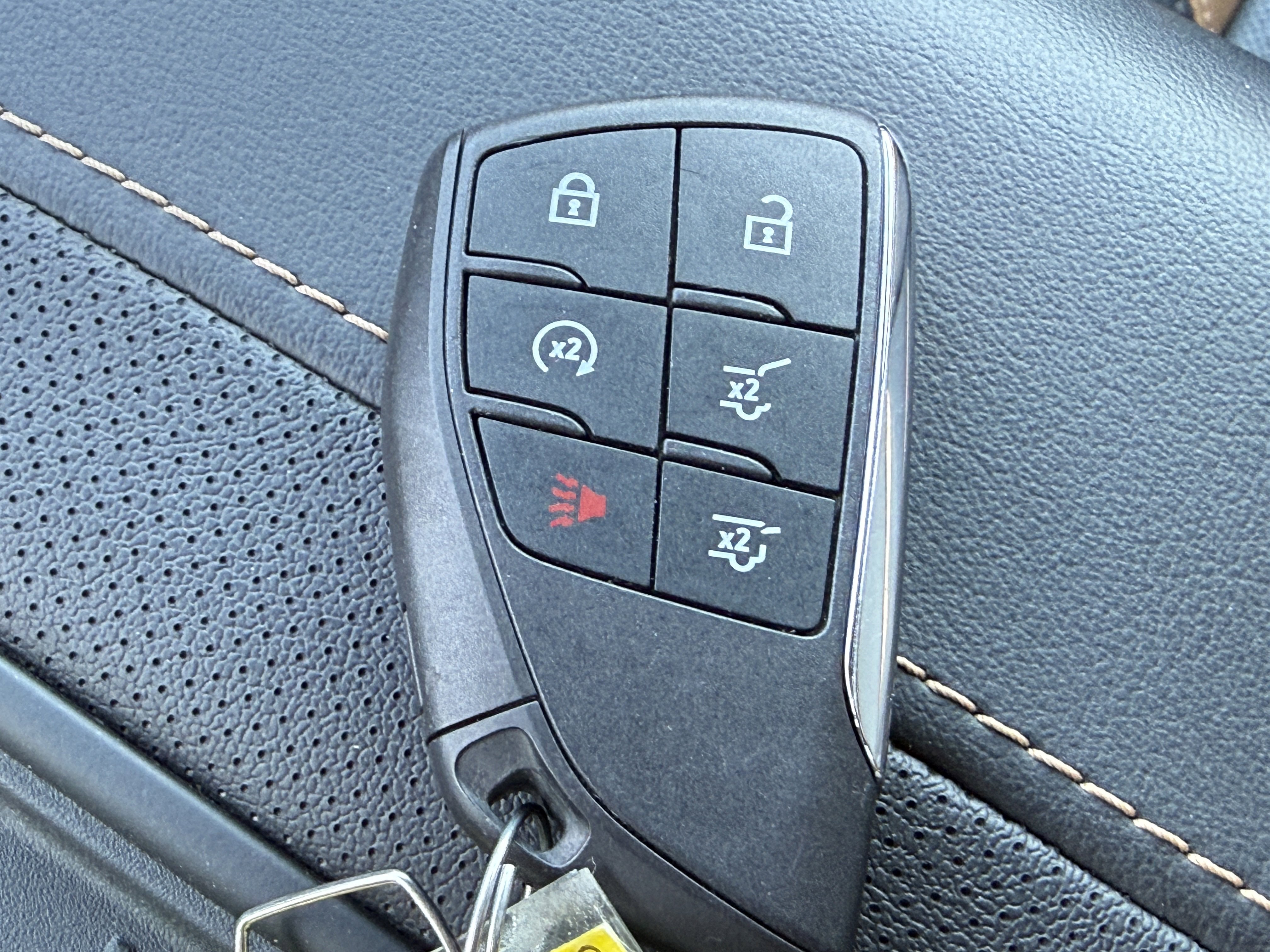 Used 2023 GMC Yukon AT4 w/ AT4 Premium Package image 43