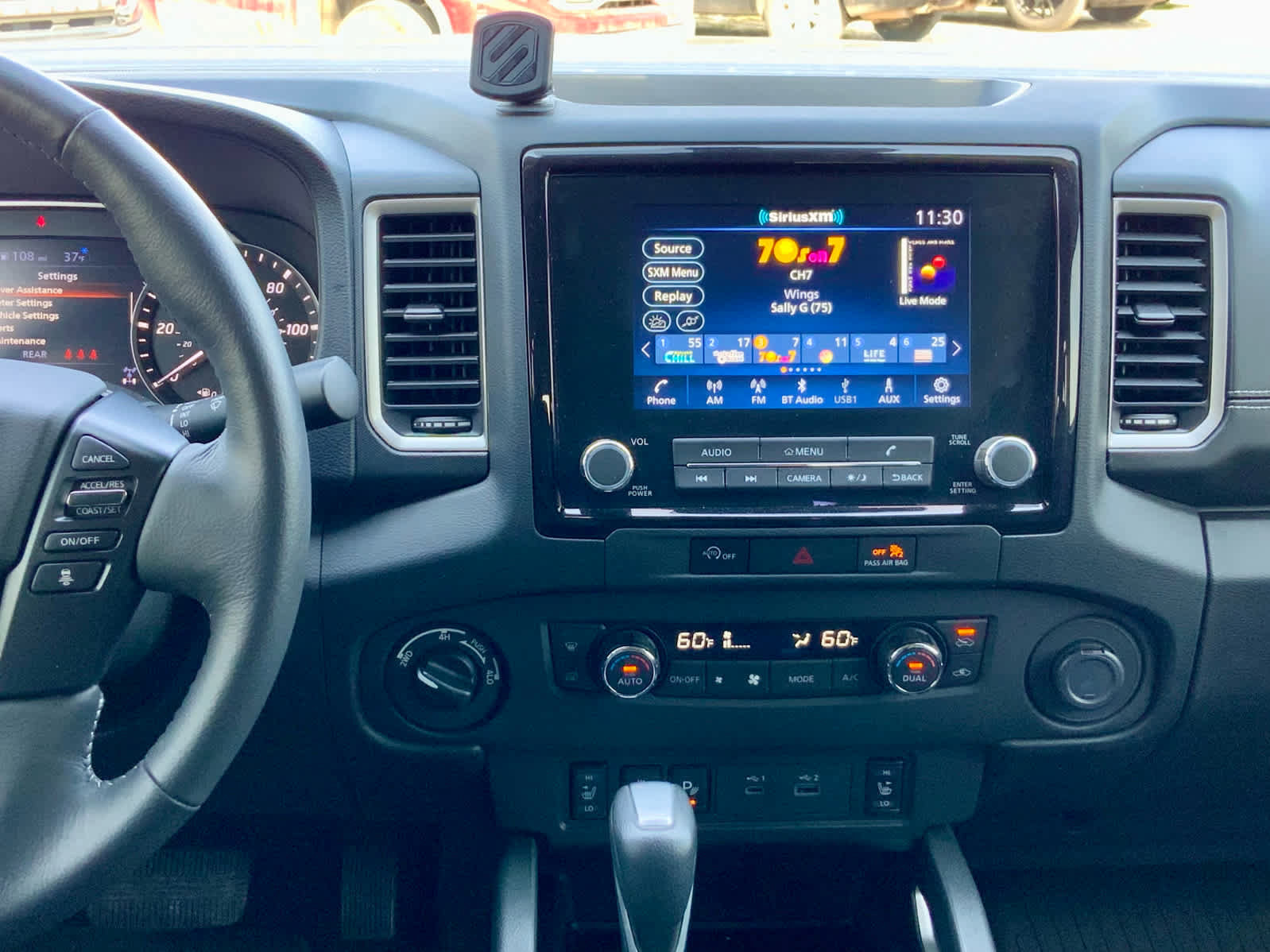 Used 2024 Nissan Frontier SL w/ Technology Package AWD/4WD image 40