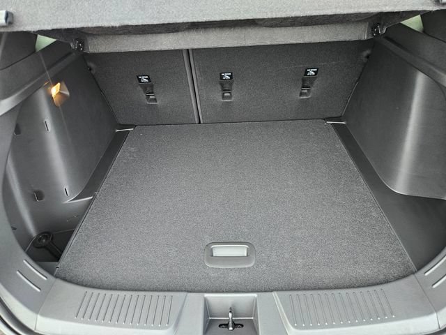 New 2026 Chevrolet Trax RS w/ Driver Confidence Package FWD image 23