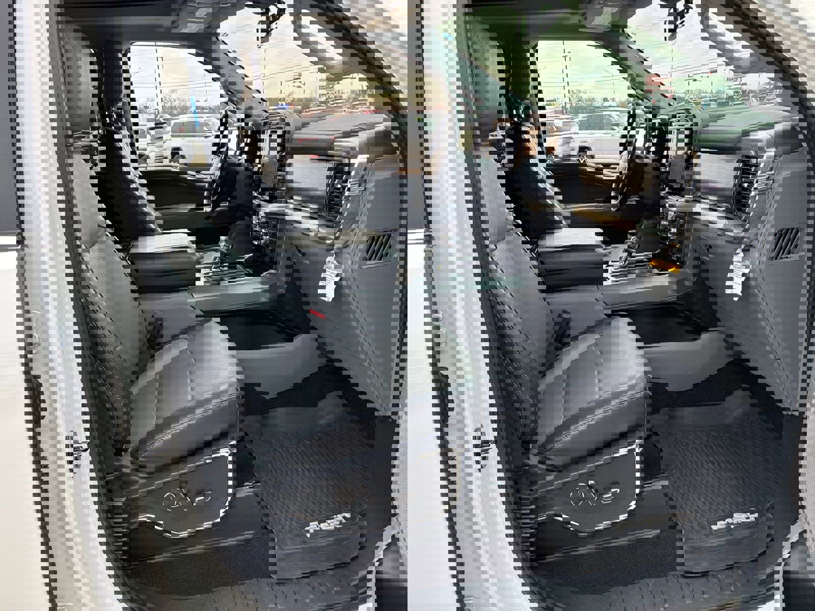 Used 2021 Ford F150 Lariat w/ Equipment Group 502A High image 21